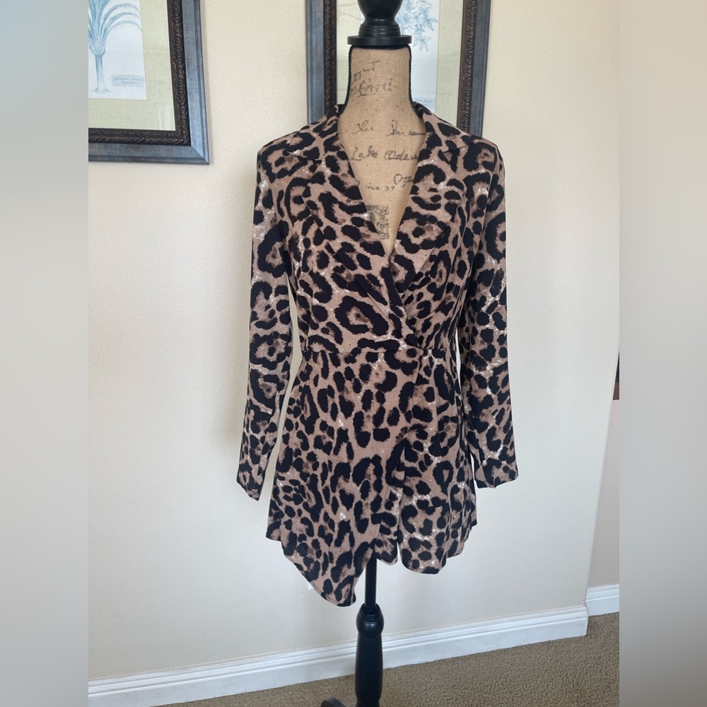 Leopard print Romper with Hidden Zip